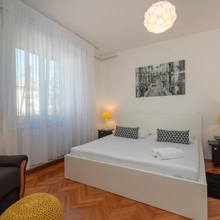 Apartman Karmen Trogir Eksteriør bilde