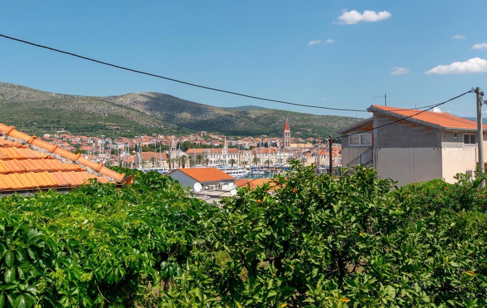 Apartman Karmen Trogir Eksteriør bilde