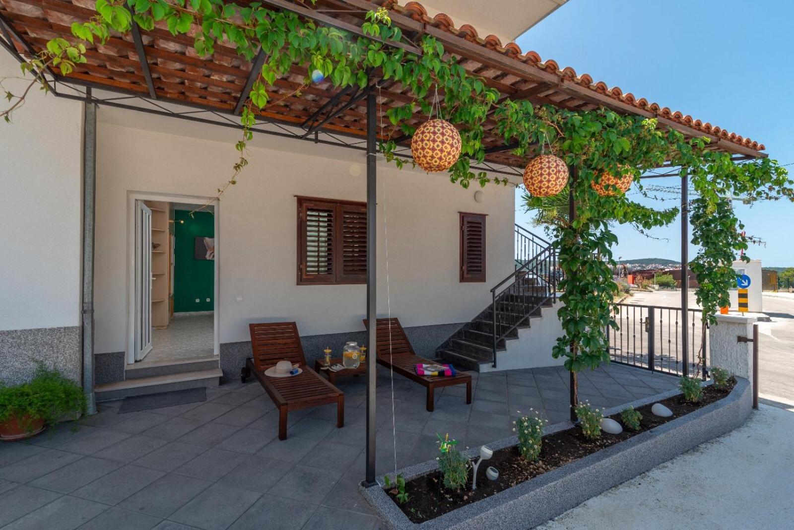 Apartman Karmen Trogir Eksteriør bilde